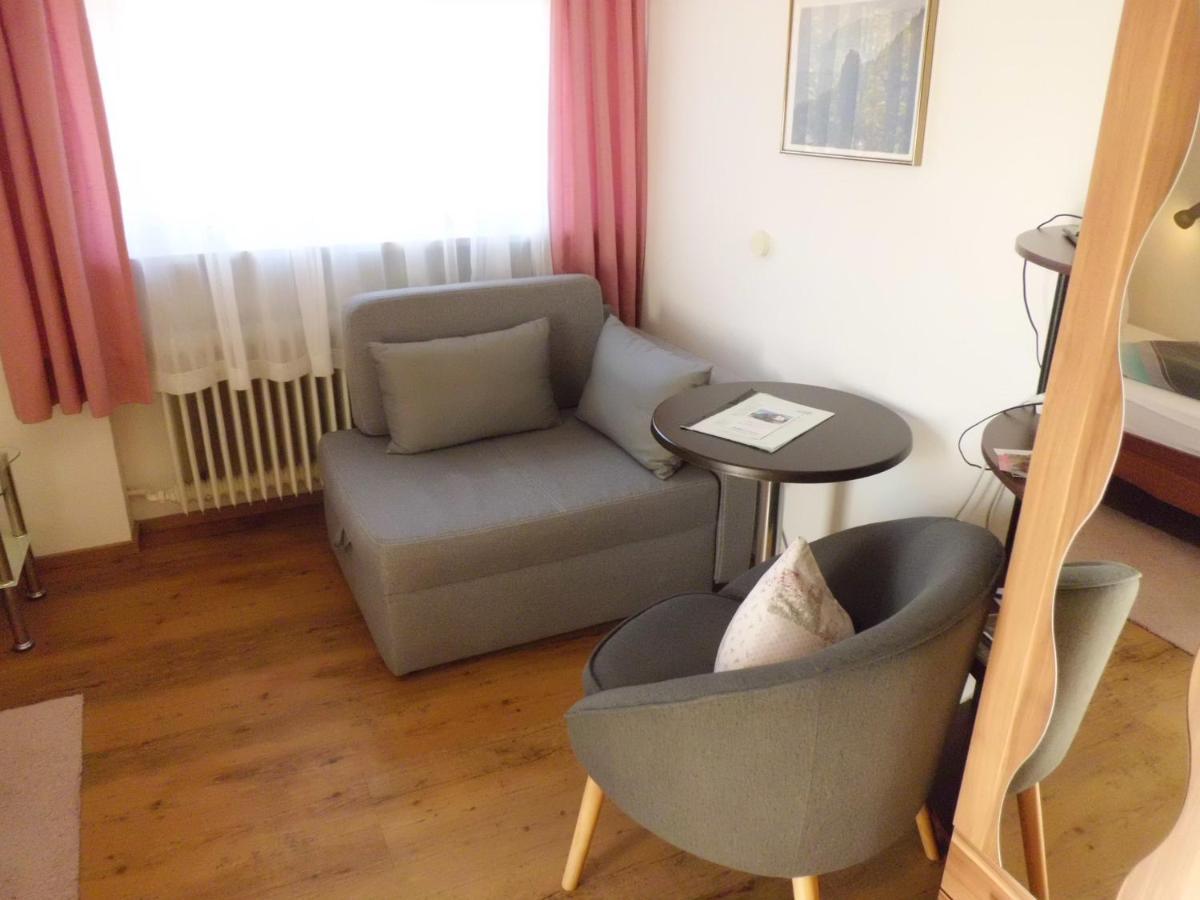 Restaurant - Pension Herrgottstal Креглинген Екстериор снимка